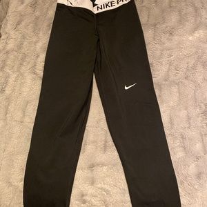 Nike crop leggings